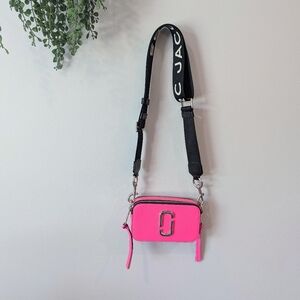 Marc Jacobs Neon Pink Snapshot Crossbody Bag